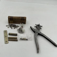 Crafttool #8103 Snap Setter Leather Working Crafting W/ Hole Punch and Snaps