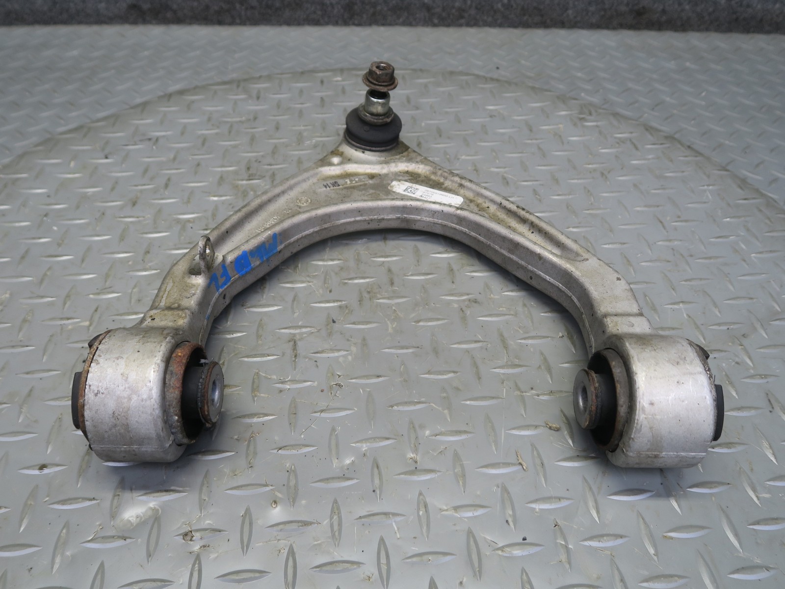 2017-2020 MASERATI LEVANTE M161 FRONT LEFT SUSPENSION UPPER CONTROL ARM