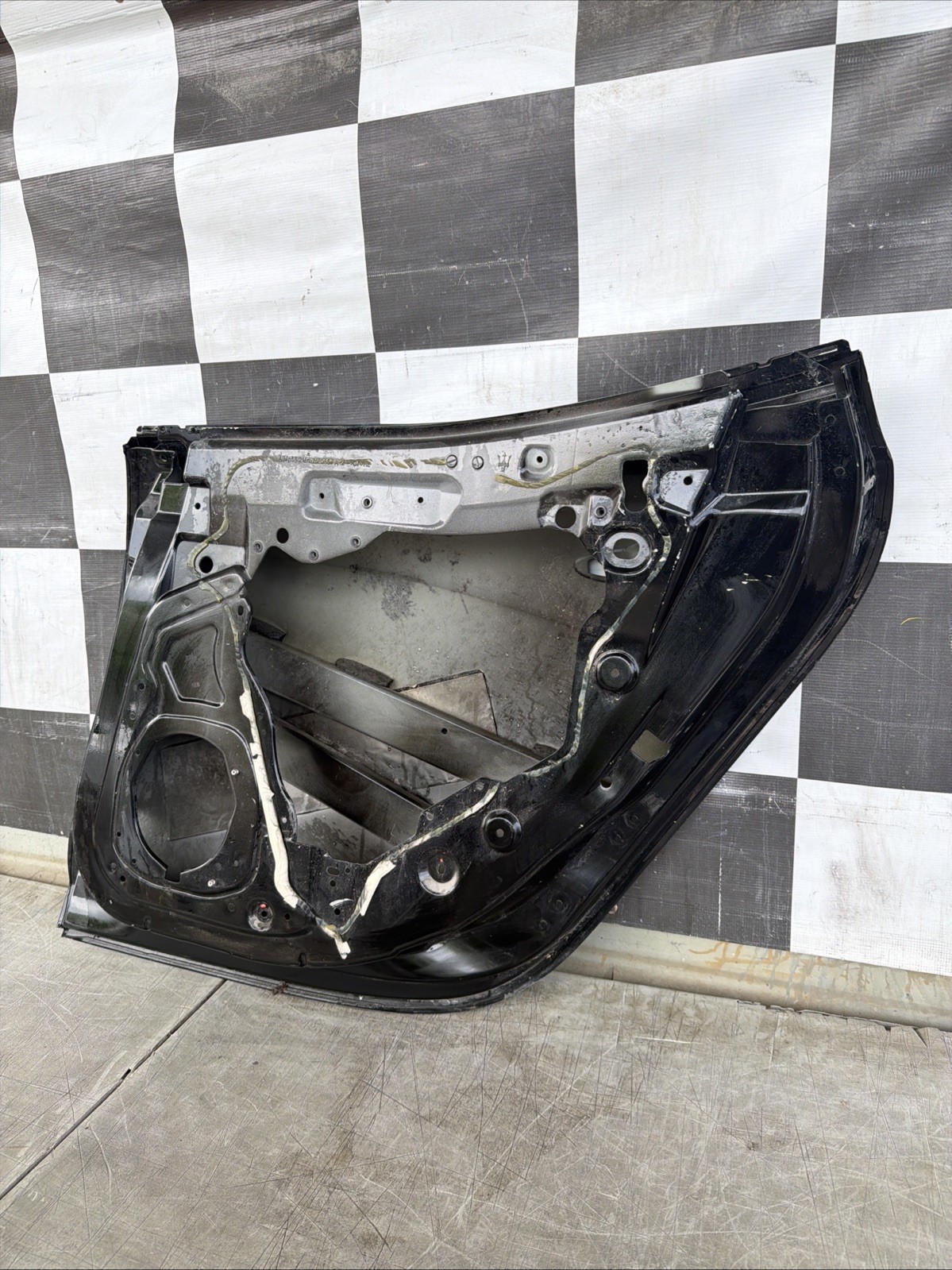 2014 15 16 17 18 19 20 21 22 23 2024 Maserati Ghilbi Rear Right Door Used Oem