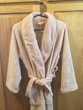 Pottery Barn Plush Robe, blush Size Med NWOT