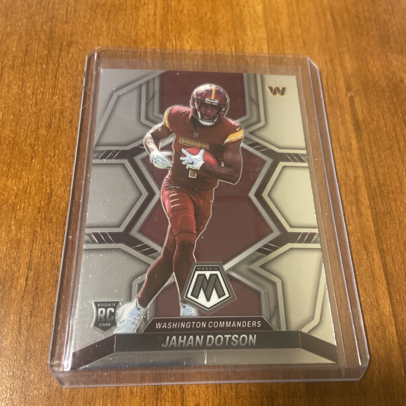 2022 Panini Mosaic Football Jahan Dotson Base RC #314 Washington Commanders