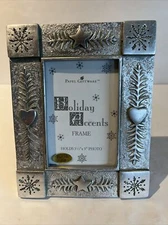 Holiday Frame Winter Silver Leaf Paper Giftware Snow Heart Holds-3x5 pic