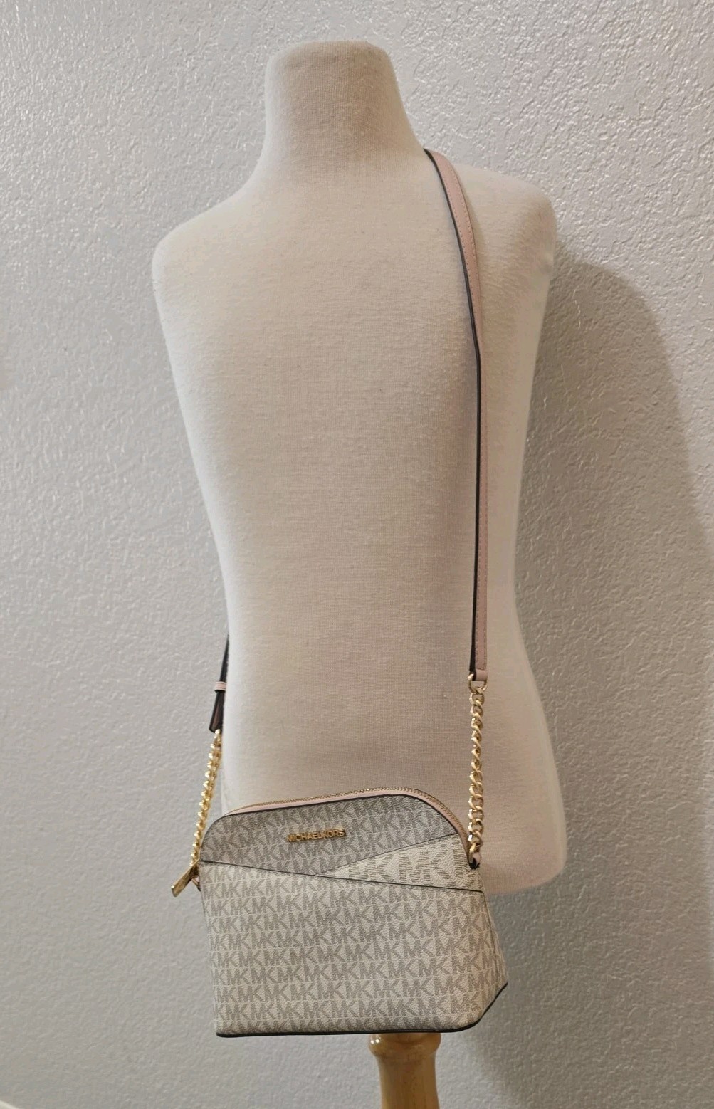 Michael Kors Women Lady Crossbody Bag Handbag Shoulder Messenger Purse Vanilla