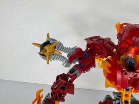 Bionicle Malum Glatorian 8979 with thornax, instructions and canister