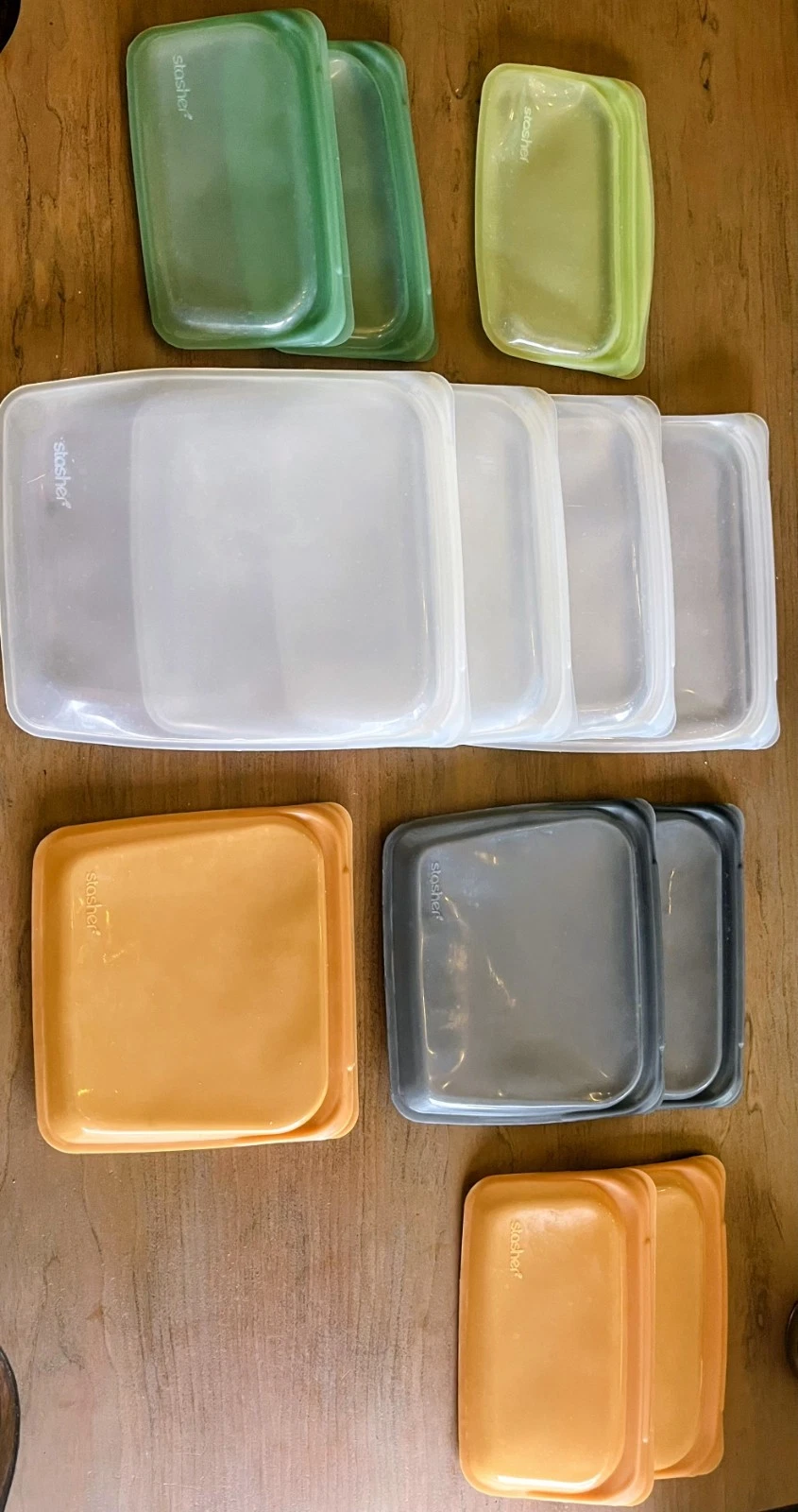 12 Pc Stasher Reusable Silicone Food Storage Bag Lot Assorted Sizes Colors
Opens in a new window or