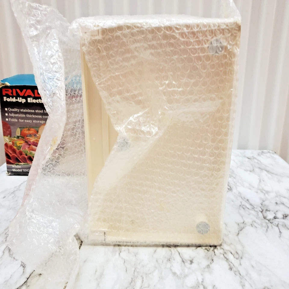 Cortadora de alimentos eléctrica plegable Rival para carne, queso y más modelo 1042 vintage Foto 4 de 4