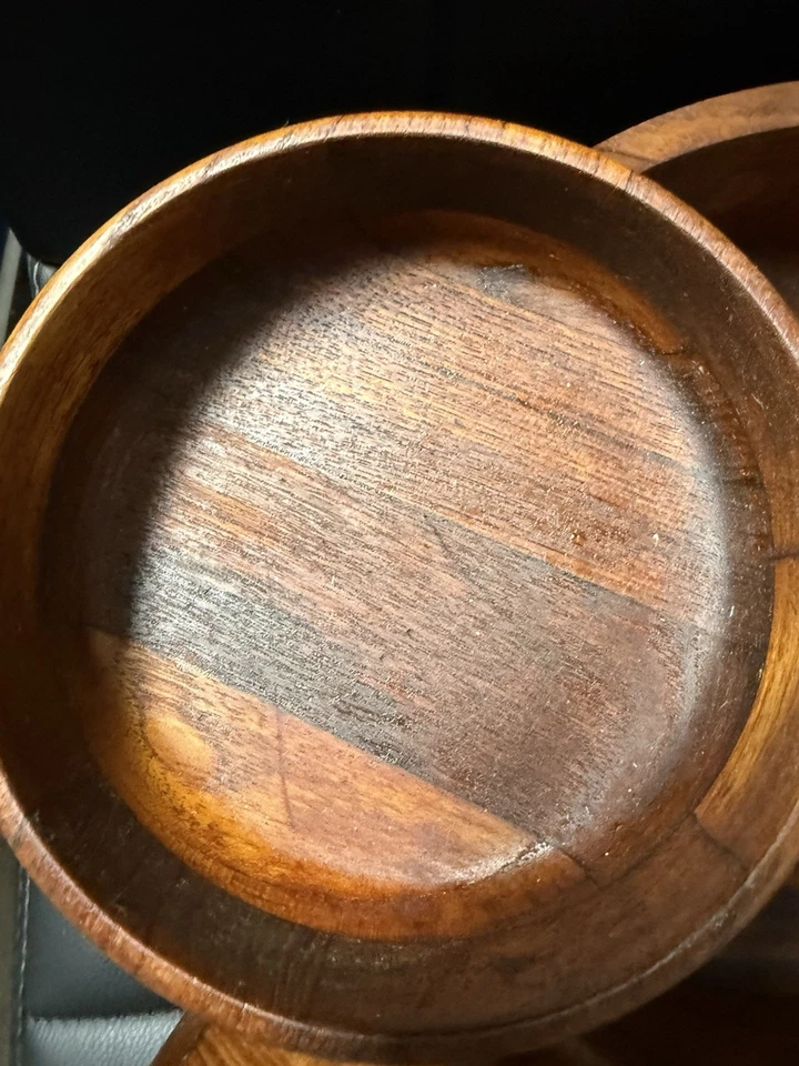 Juego de ensaladeras vintage de madera de teca del siglo 60 de 5 piezas. Foto 3 de 4