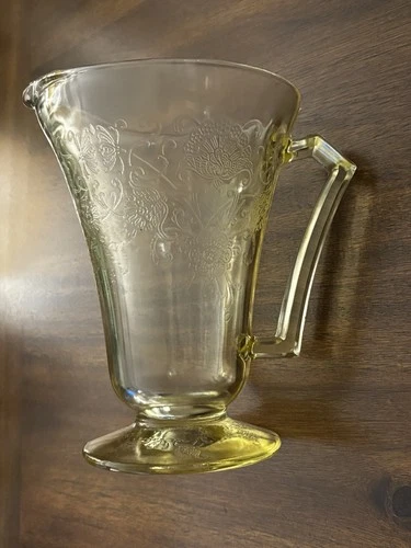 Hazel Atlas Florentine No.2 Depression Glass Pitcher- Yellow