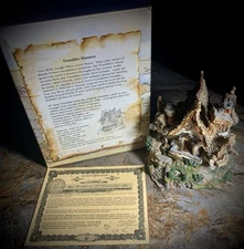 Boyds Bearly Built Villages - Boyd’s Town “Trumbles’ Mansion”  2001 - # 19020