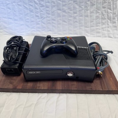 Microsoft Xbox 360 S 4GB Black Matte Console Bundle With Controller And Cables