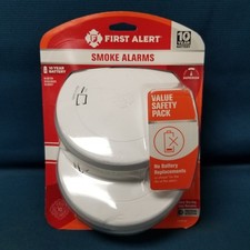 New 2 Pack First Alert Smoke Alarms 10 Year Battery 1046736 Value Safety Pack