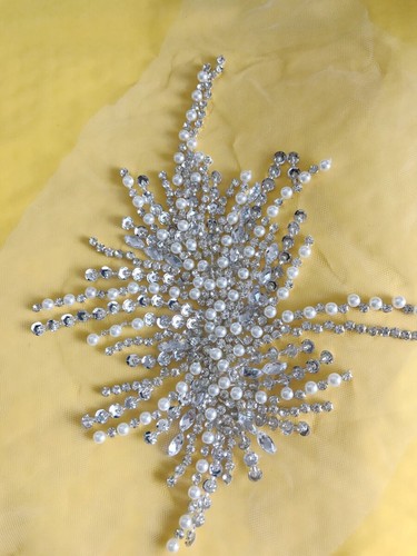 1X Beaded Applique Motif Sequin Faux Pearl Rhinestone Flower Wedding Bridal Trim - Photo 9/15