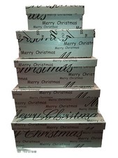 SCATOLA MATRIOSKA 5 IN 1. SCATOLA REGALO IN CARTONE ARGENTO CON MERRY CHRISTMAS 