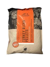 Traeger Limited Edition Turkey Blend Hardwood Pellets w/ Orange Brine Turkey