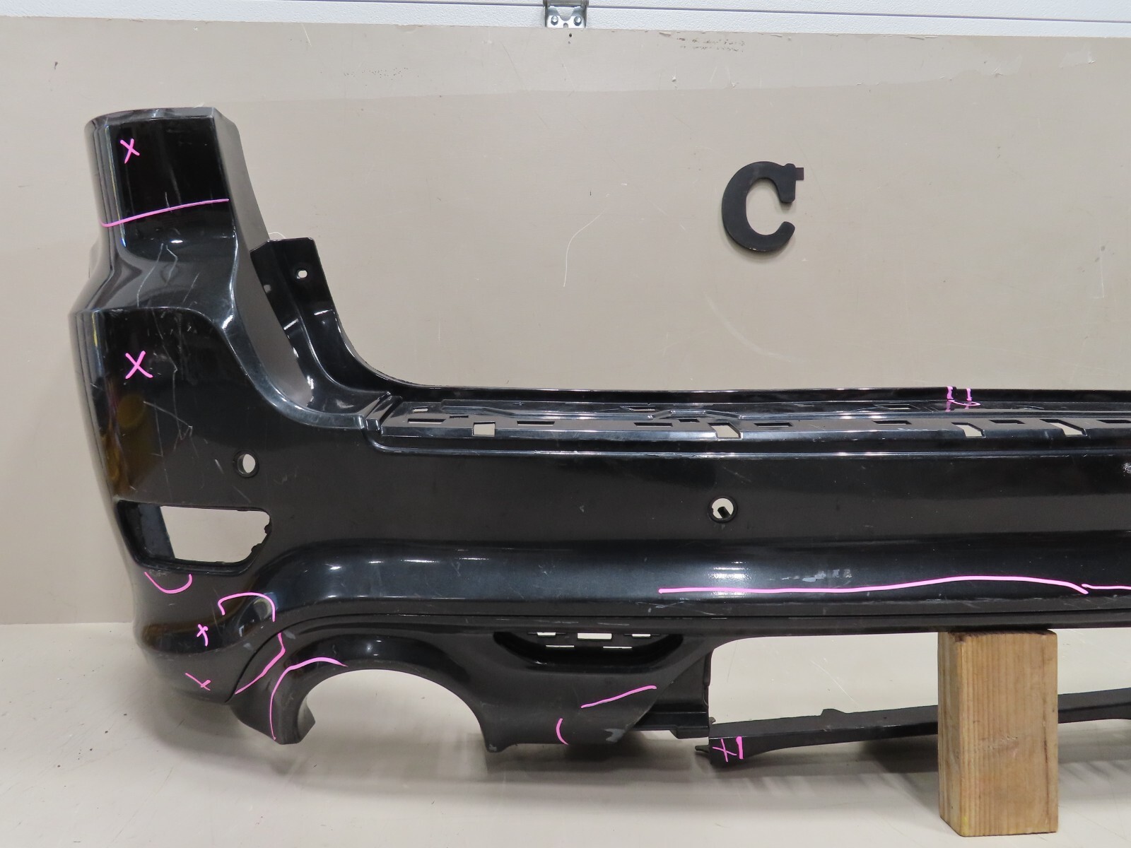2015-2016 Jeep Grand Cherokee SRT Rear Bumper Cover OEM for sale 