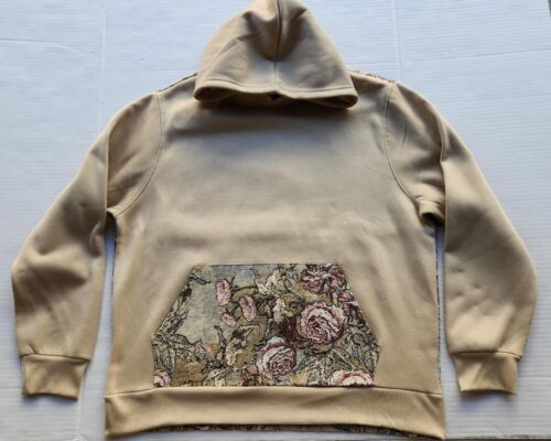 Massive Luxury Edition Men's Apparel Embroidered Hooded Sweatshirt - Medium