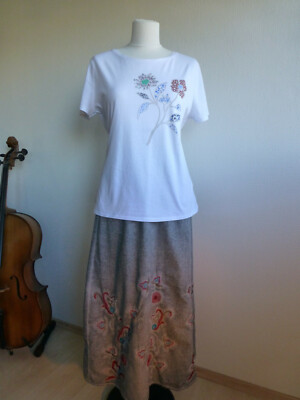 Orsay women's shirt white with floral pattern, size XL-40/42