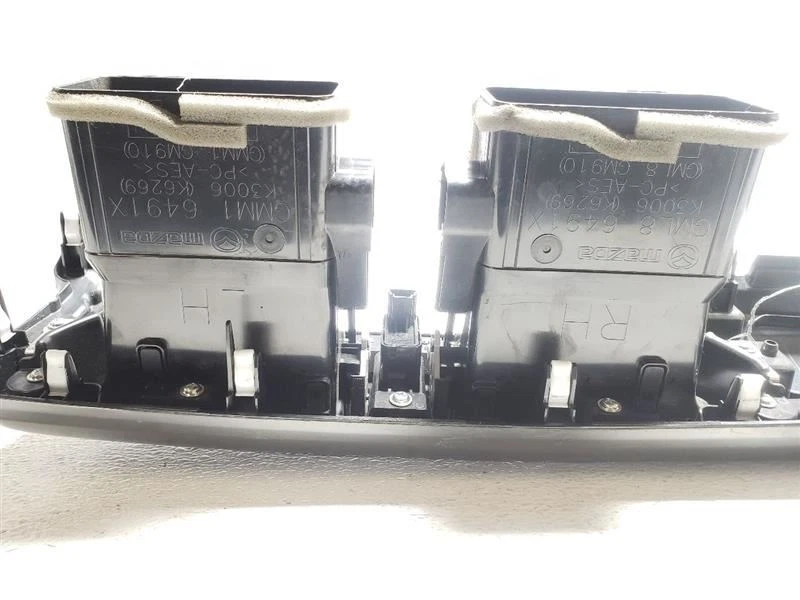 Mazda 6 2017 tablero envolvente bisel OEM GMG555256 Foto 4 de 4