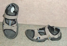 Men's taupe FOOTJOY soft spike golf sandals / shoes , 45318 , size 9 M,