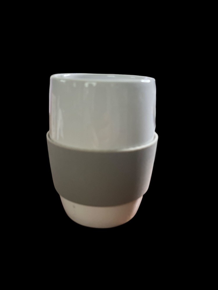 Pampered Chef Ceramic Egg Cooker and Microwave Mug Cake Maker #1529