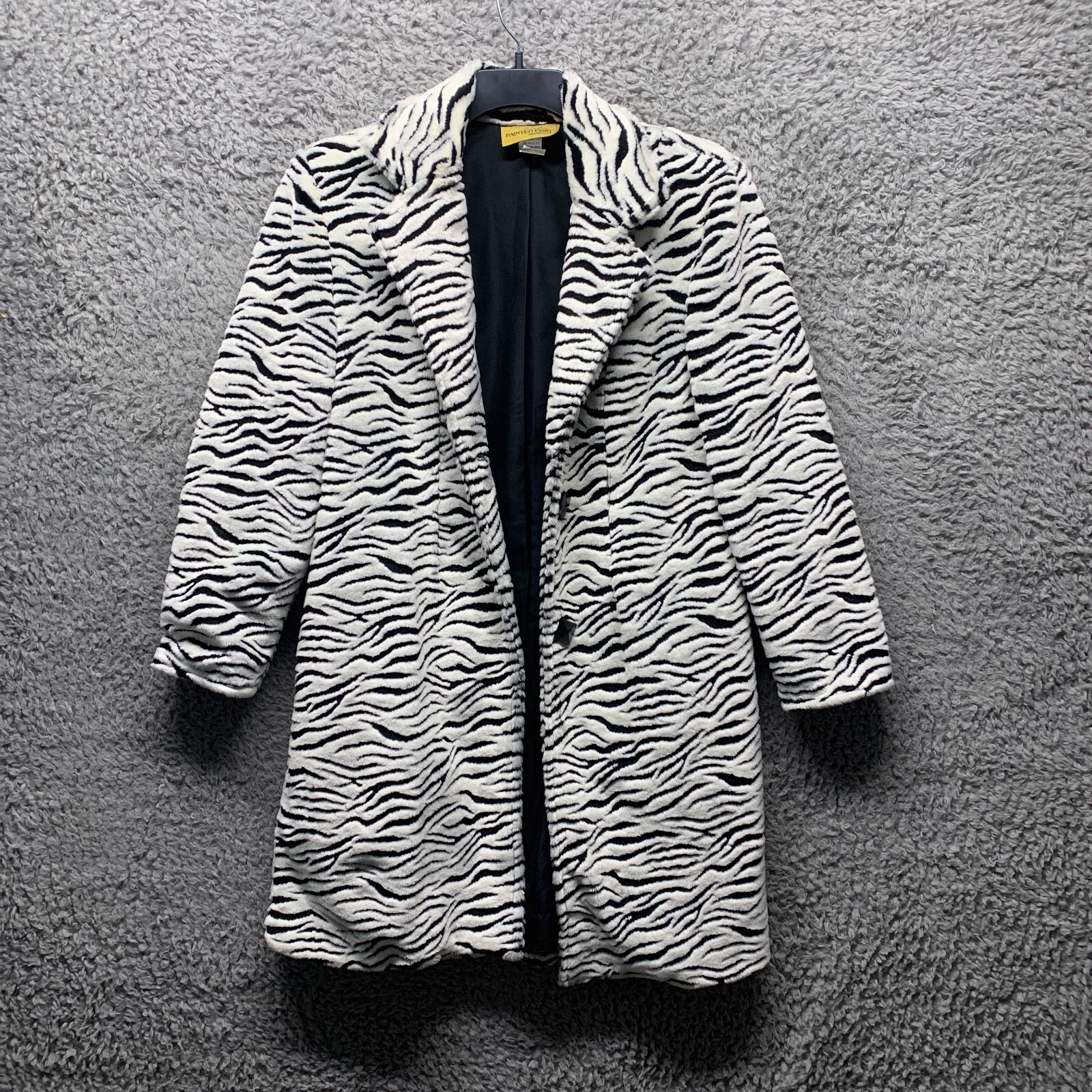 Cappotto lungo vintage dipinto pony nero bianco finta zebra due bottoni giacca