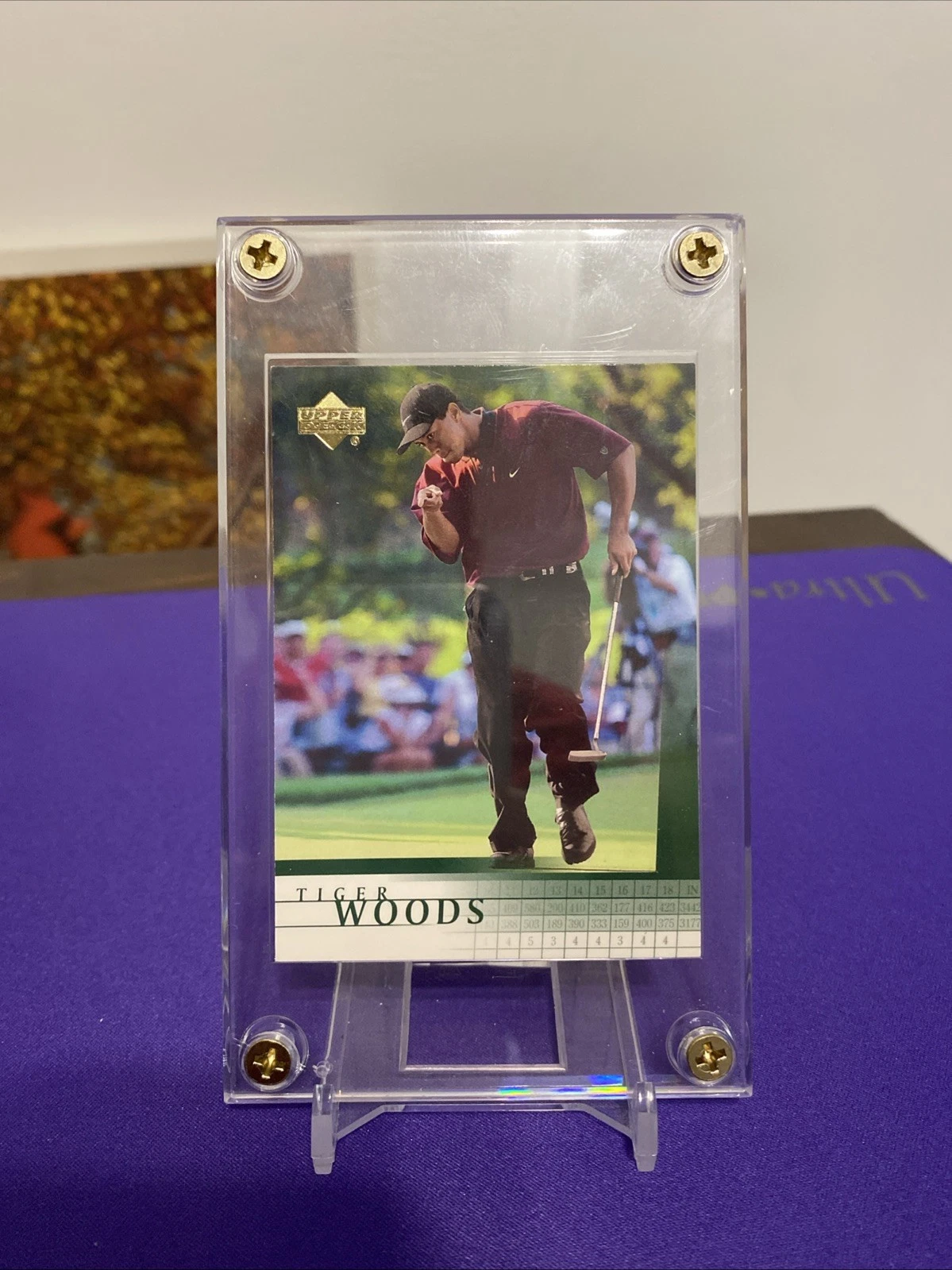 2001 Upper Deck #1 Tiger Woods RC