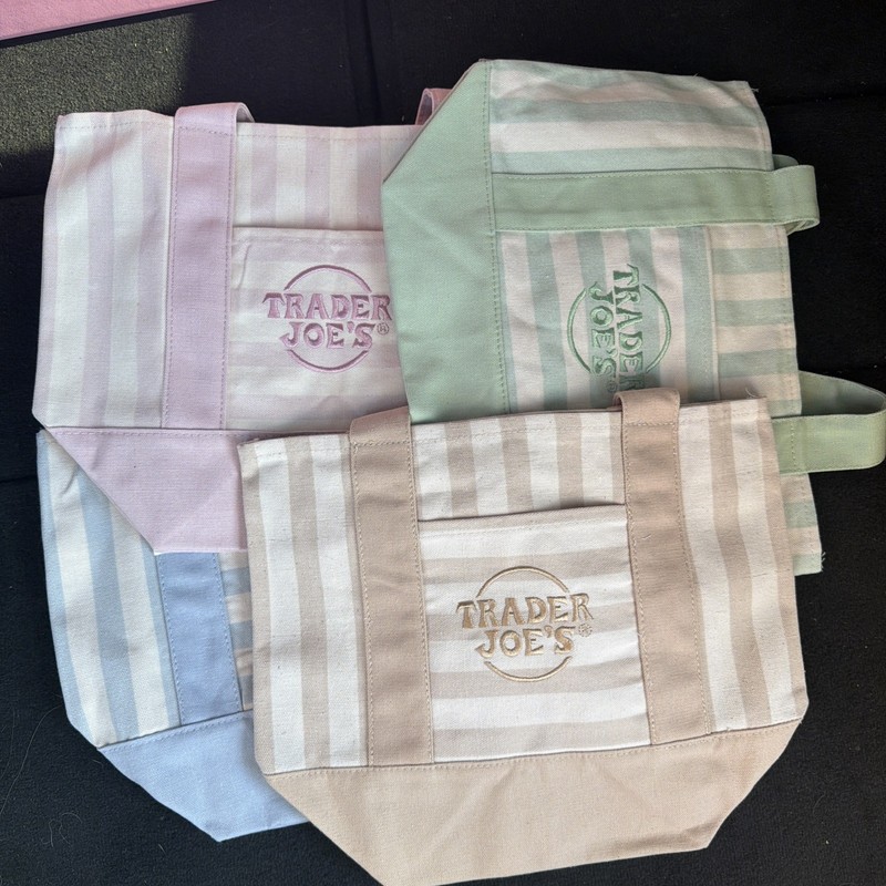 Trader Joe’s Mini Pastel Stripe Canvas Tote Bag Limited Edition Set Of 4