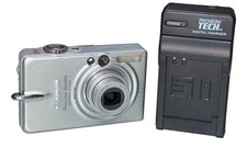 Canon PowerShot IXUS 30/ SD200 ELPH Silver 3.2MP Digital Camera w/ Battery Card