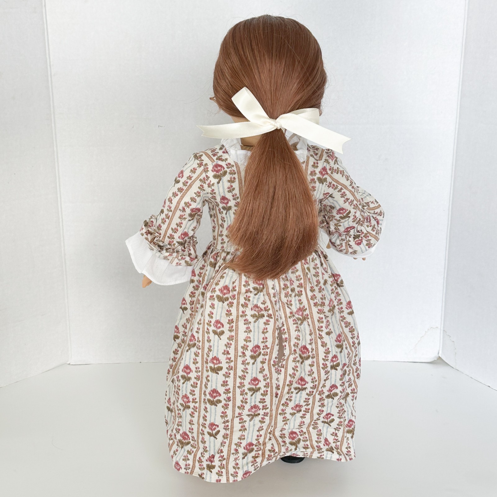 First Edition Pleasant Company American Girl Felicity Doll meet dress book 1986