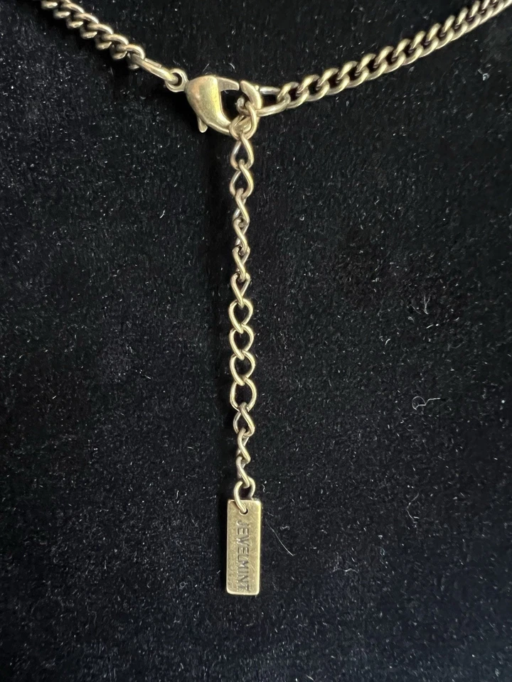 Colar declaração em perfeito estado tom dourado azul strass verde cabochão 22"" - Imagem 4 de 4