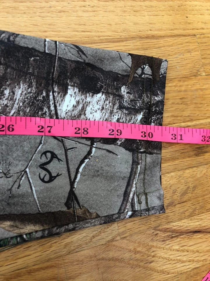 Realtree Men L Gray Camouflage Crew Neck Polyester Logo Graphic Hunting Shirt - Image 4 of 4