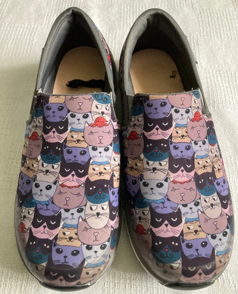 Zapatillas Skechers Cat Work Pro antideslizantes con estampado de gato para mujer talla 8,5 77257 Foto 2 de 4