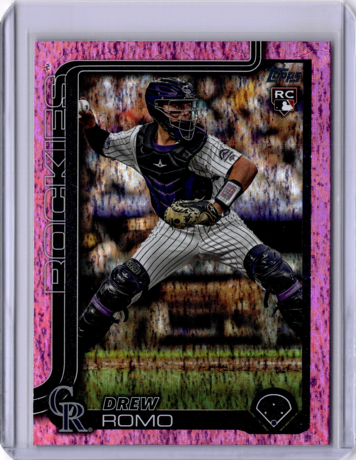 2025 Topps Series 1 Pink Foilboard Drew Romo #296