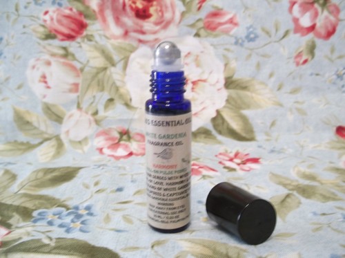 OLIO ESSENZIALE DI SANDALO 10 ML OLI ESSENZIALI ALONI - Foto 2 di 3
