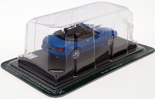 Altaya 1/43 Scale Model Car AL41020F - Mazda MX-5 - Blue - Picture 3 of 5