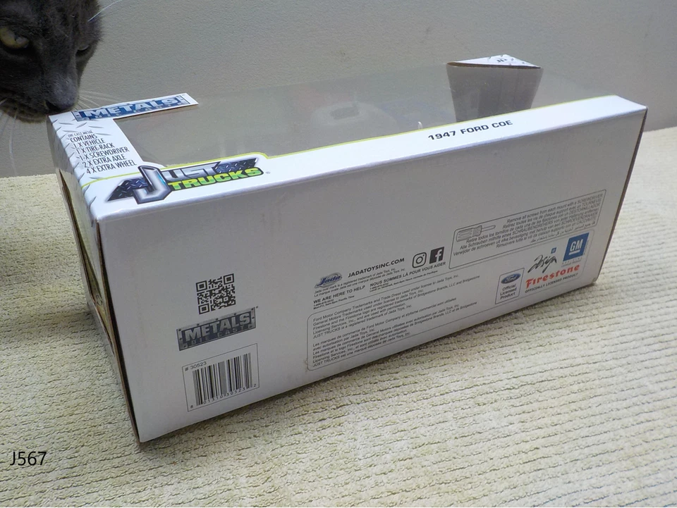 Camión de remolque Ford COE Firestone 1947 Jada Just Trucks Foto 4 de 4