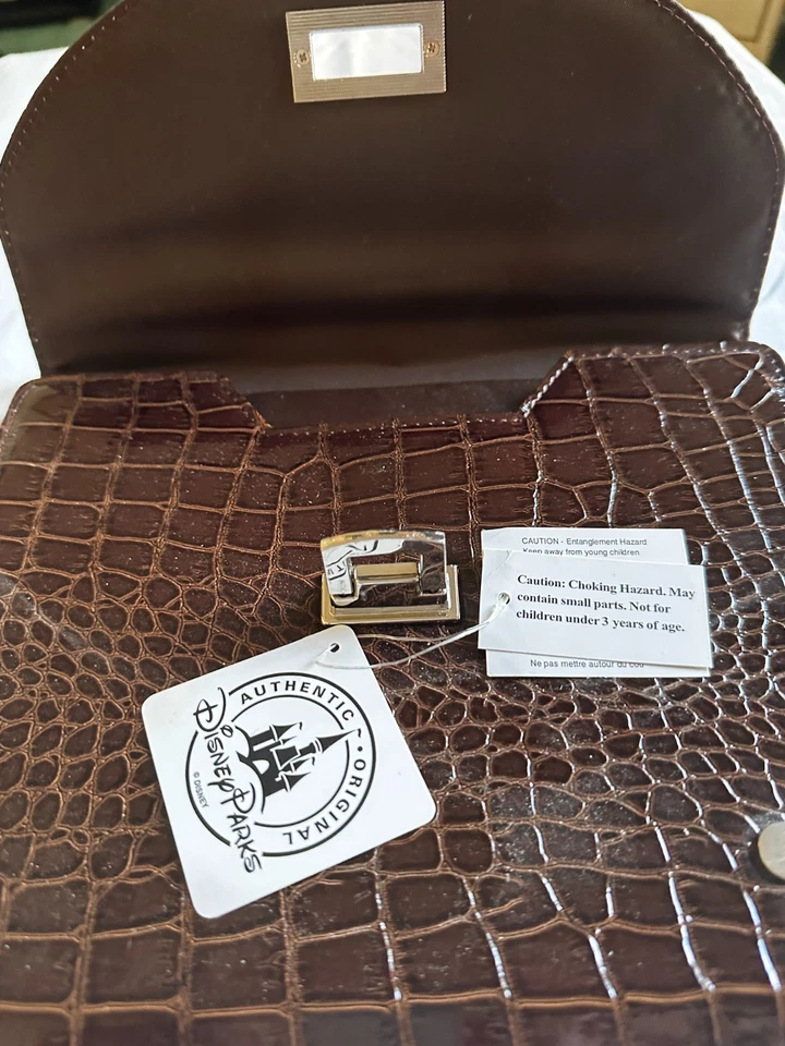 Чехол для планшета iPad Disney Parks коричневый аллигатор клатч значок Микки 10 дюймов x 7,5 дюйма - Изображение 2 из 4