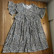 Tucker and Tate animal print babydoll sleeves dress size 7