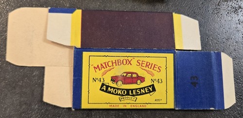 LESNEY MATCHBOX MOKO #43 HILLMAN MINX GREEN w BOX UNPLAYED WITH VERY NICE - Picture 2 of 12