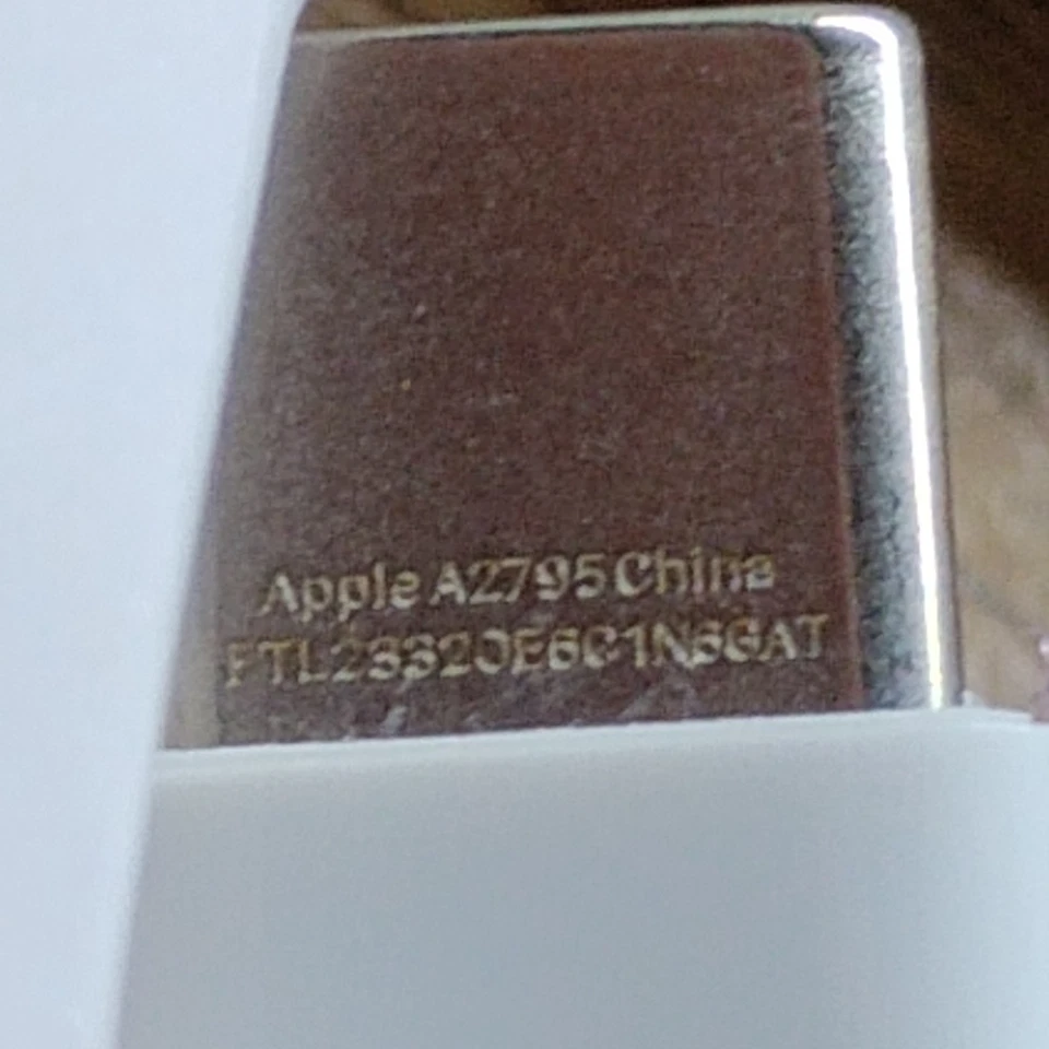 (Bulk Lot of 10pcs) OEM Woven 1 Meter USB-C To USB-C Charge/Sync Cable - Image 2 of 3