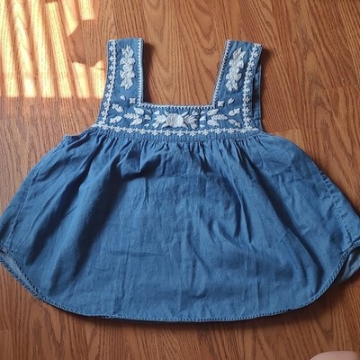 Lovers + Friends Chambray Floral Embroidered Sleeveless Top Size M Blue