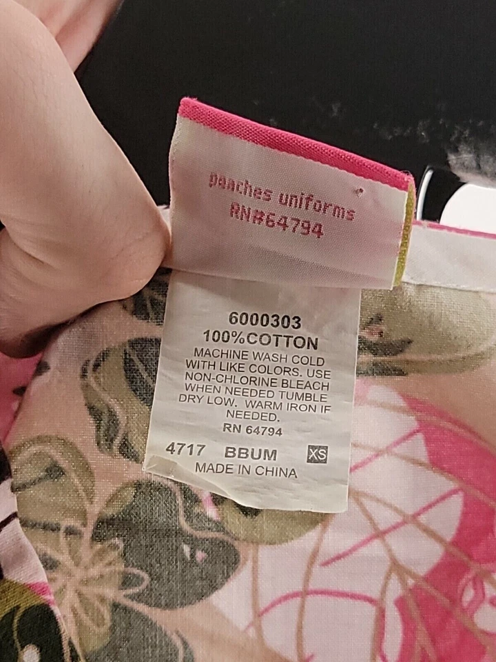 Izzy Scrubs Womens Adult Size XS Multicolor Floral V Neck Pockets Short Sleeves - Image 4 of 4