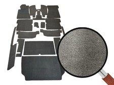 Hochwertiger Velours Teppichsatz 18-tlg für Mercedes SL R107 Braun mit Keder Hochwertiger Velours Teppichsatz 18-tlg für Mercedes SL R107 Braun mit Keder