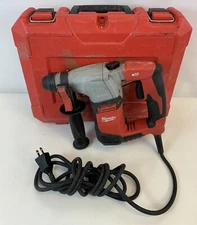 Milwaukee Model 5263-20 5.5 Amp 5/8" SDS Plus Rotary Hammer Drill Kit w/Case