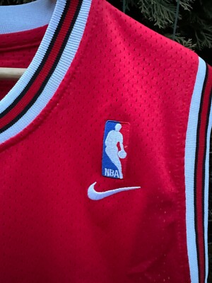 CHICAGO BULLS #23 MICHAEL JORDAN NBA BASKETBALL JERSEY SHIRT by