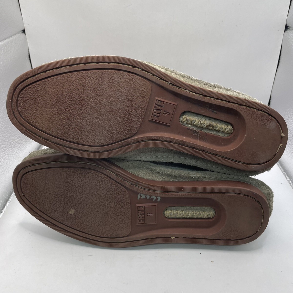 Frye Mason Chukka Men’s size 9 Tan/steel Gray Suede Leather Boot Shoes Lace Up Frye Men main image 4