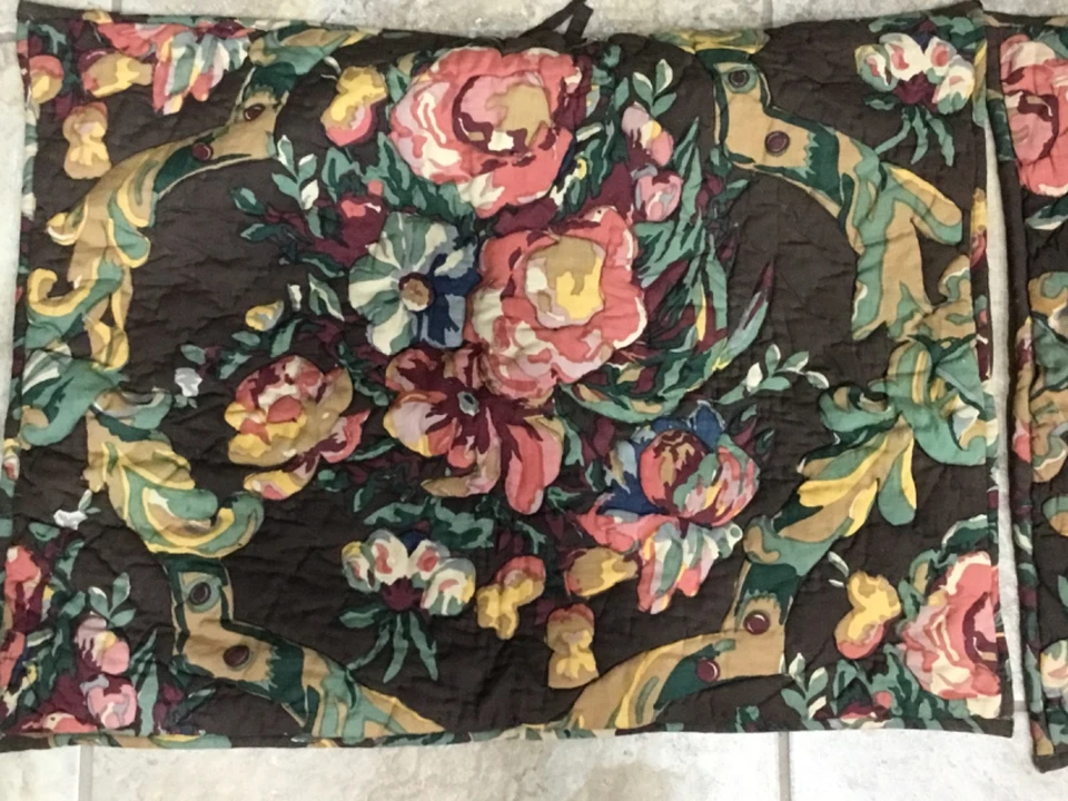 Pine Cone Hill ~ Fundas de almohada acolchadas ~ Talla estándar 20" x 26" ~ Marrón multicolor Foto 2 de 4