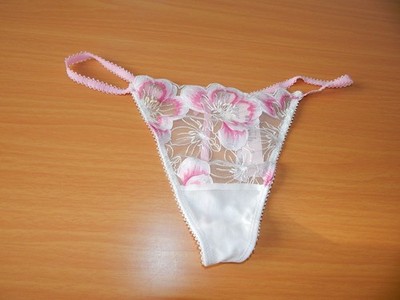 Victoria s Secret  XL Tanga V-String Höschen Unterhose sexy  teure Kollektion