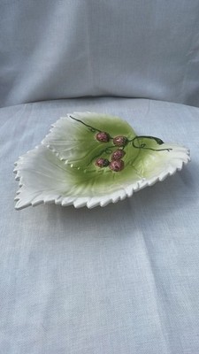Vintage große Majolika Erdbeere Obstschale Schale Blattform Keramik #991