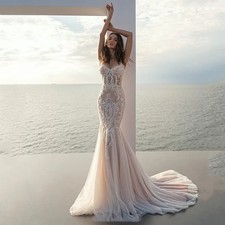 Champagne Mermaid Wedding Dress 2022 Spaghetti Straps Appliqued Lace Bridal